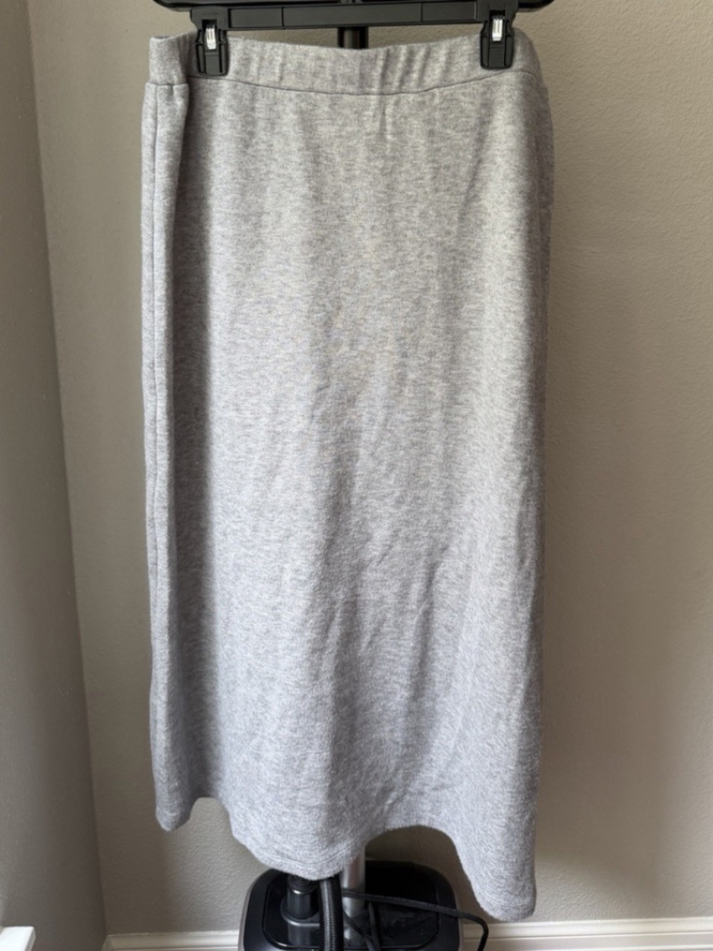 Vince Camuto Women’s Gray Solid Velour Pull-On Pencil Midi Skirt XL
